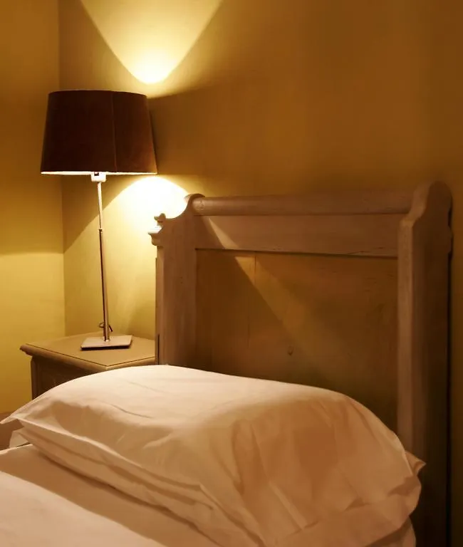 N4U Guest House Florens Italien