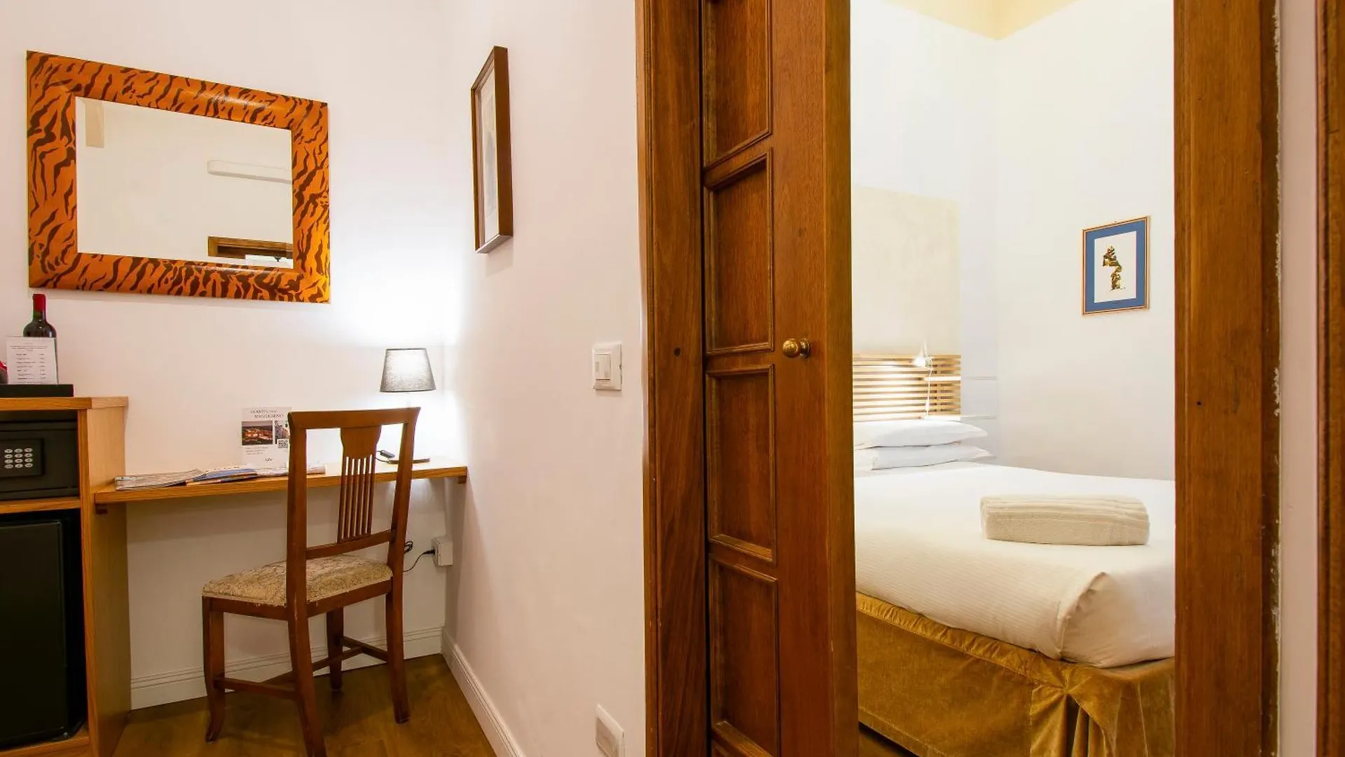 Bed & Breakfast N4U Guest House Florence