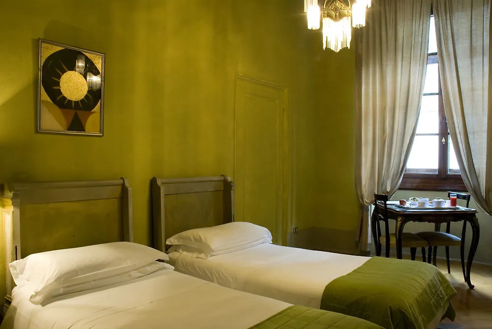 N4U Guest House Firenze Panzió